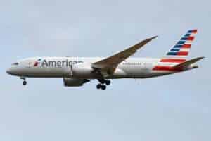 American Airlines Pilot Flying to Philadelphia Suffers Seizure