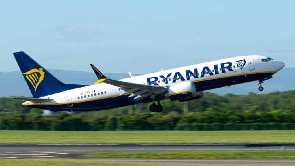 Ryanair Carries 11.7m Passengers in November, Nearing 200m