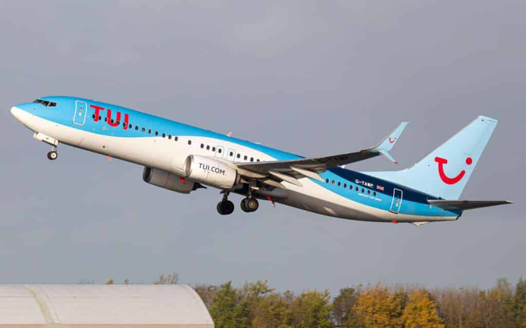 TUI Exceeds 20bn EUR in Revenue, Finishing The Year on A High