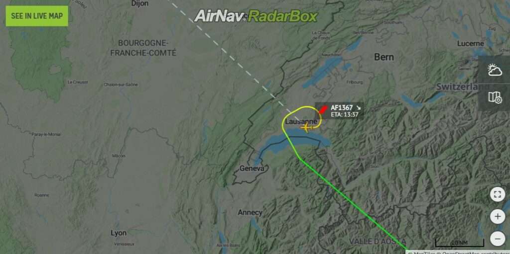 Flight track of Air France flight AF1367 from Firenze to Paris, showing diversion to Geneva.