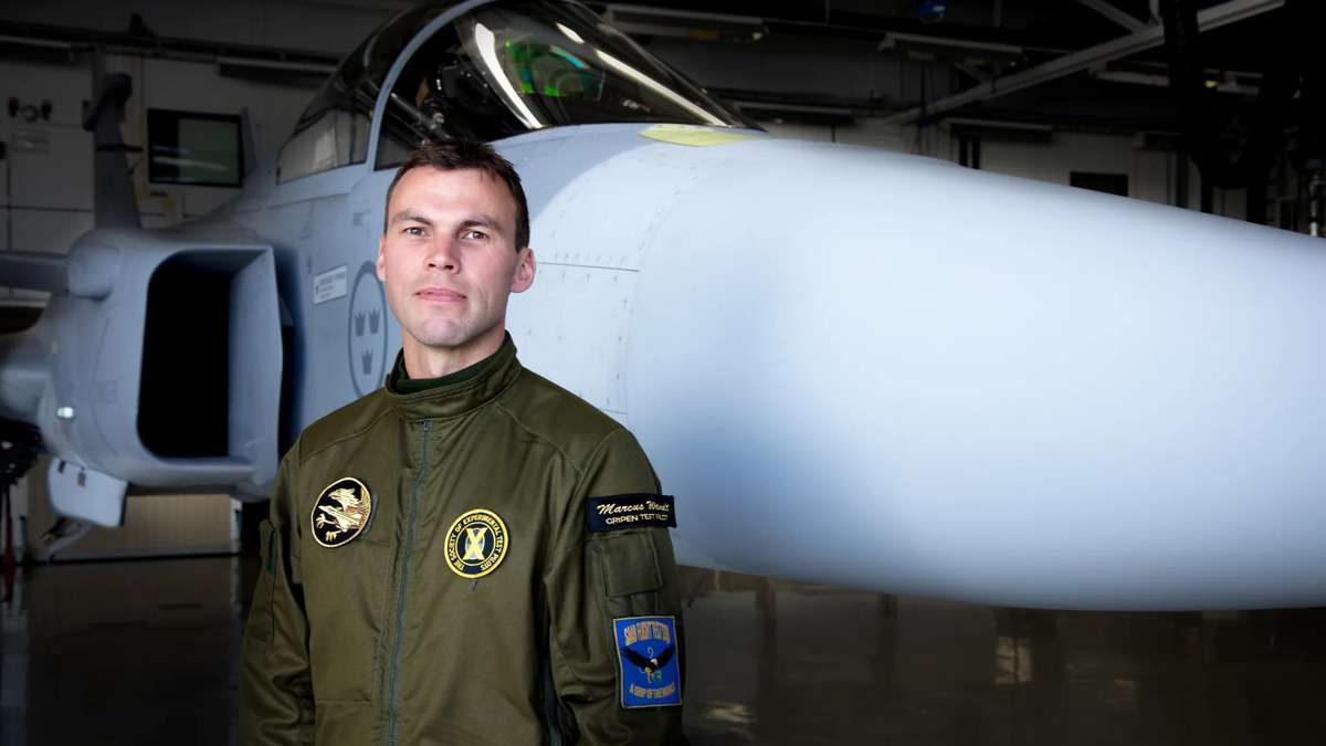 El piloto de pruebas jefe de Saab despega en un vuelo espacial