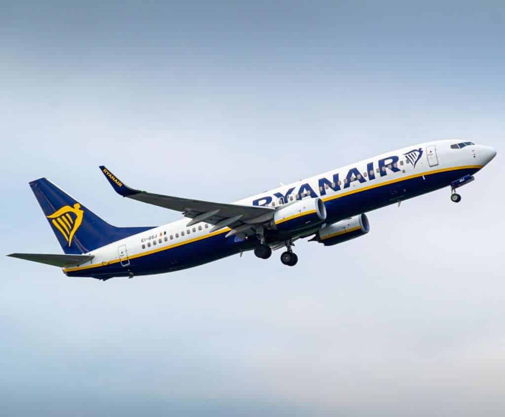 Ryanair Wins Court Ruling in La Coruña Over Baggage Rules