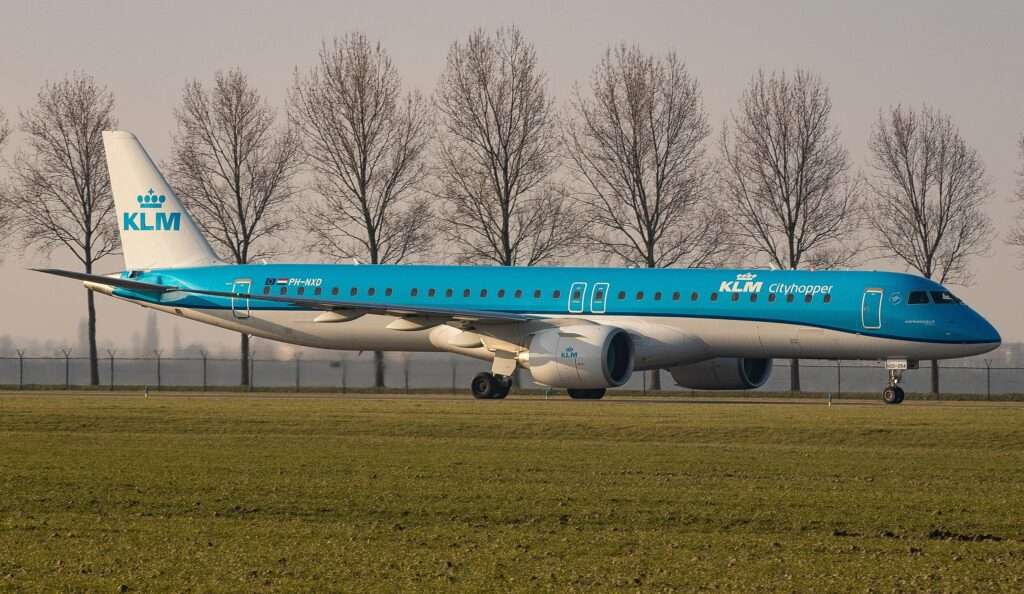 KLM Flight Amsterdam-Edinburgh Diverts to Glasgow Prestwick