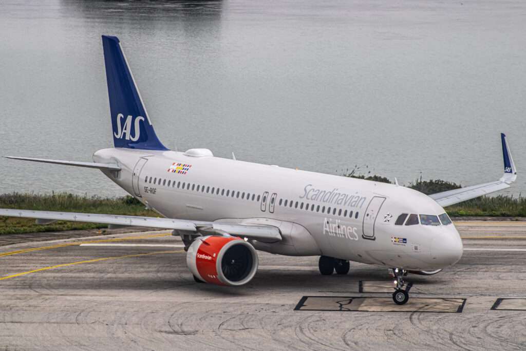 SAS Handles 1.6m Passengers in Final Month of 2023