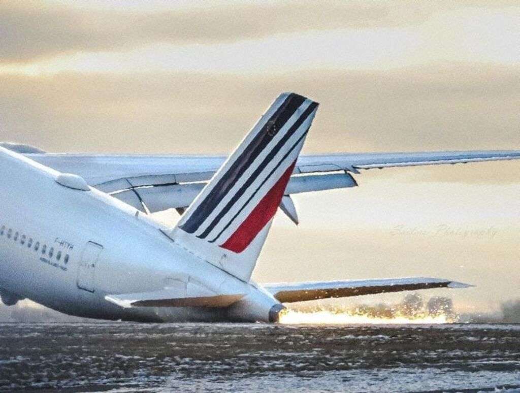 An Air France Airbus A350 suffers a tailstrike at Toronto.