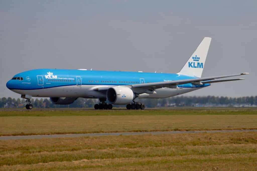 KLM Profits Dip 56%: Amsterdam Constraints to Blame