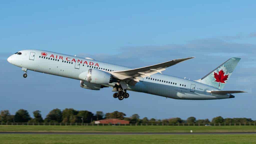 Despite Controversy in 2023, Air Canada Produces Strong Profits