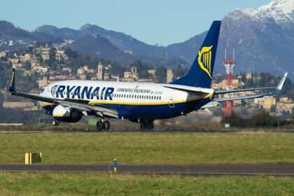 A Ryanair Boeing 737-800 touches down.