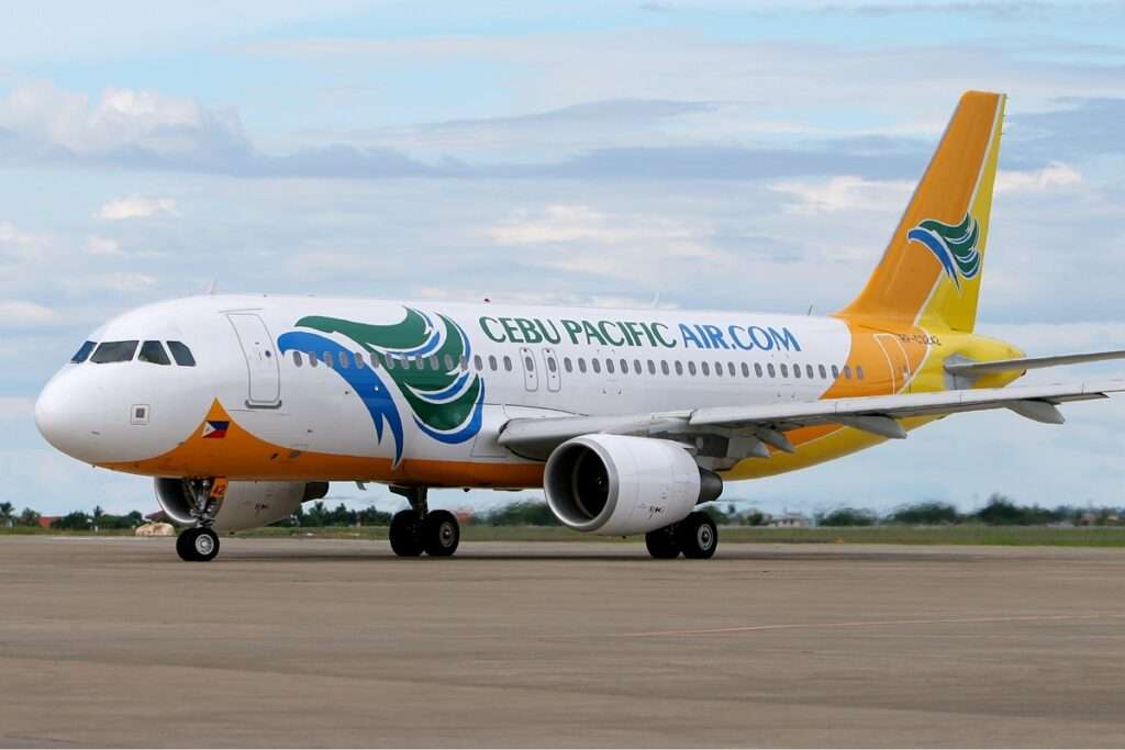 Cebu Pacific Receives One Airbus A320ceo From CALC