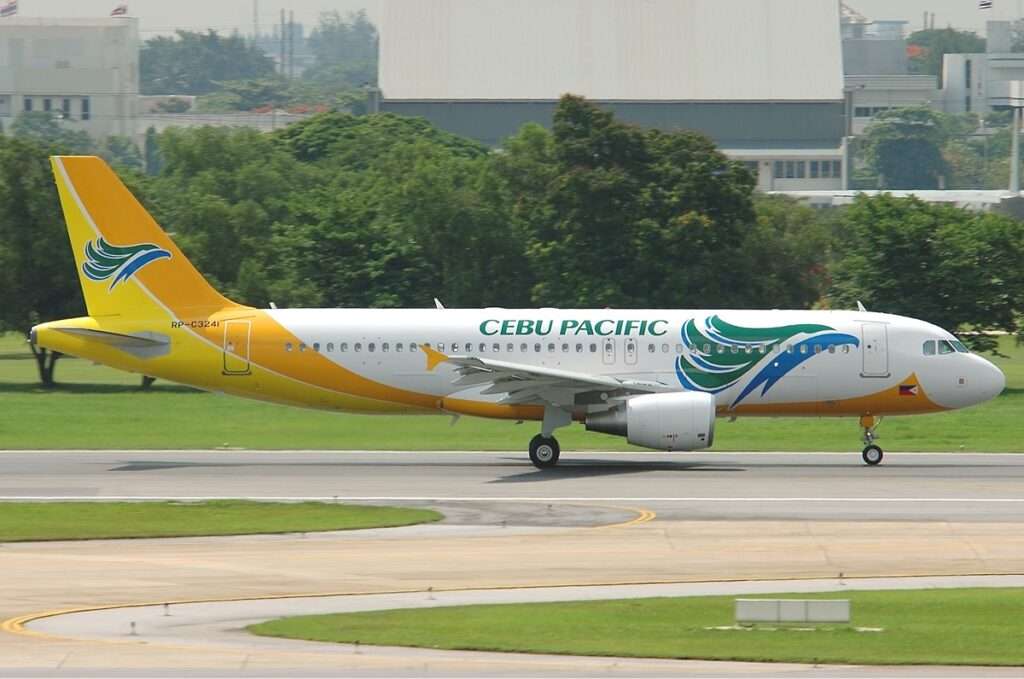 Cebu Pacific Receives One Airbus A320ceo From CALC