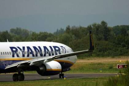A Ryanair 737 taxis to the runway.