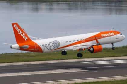 easyJet Flight from Lisbon to London Declares Emergency