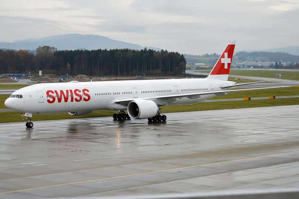 SWISS 777 Zurich-Los Angeles Suffers Generator Failure
