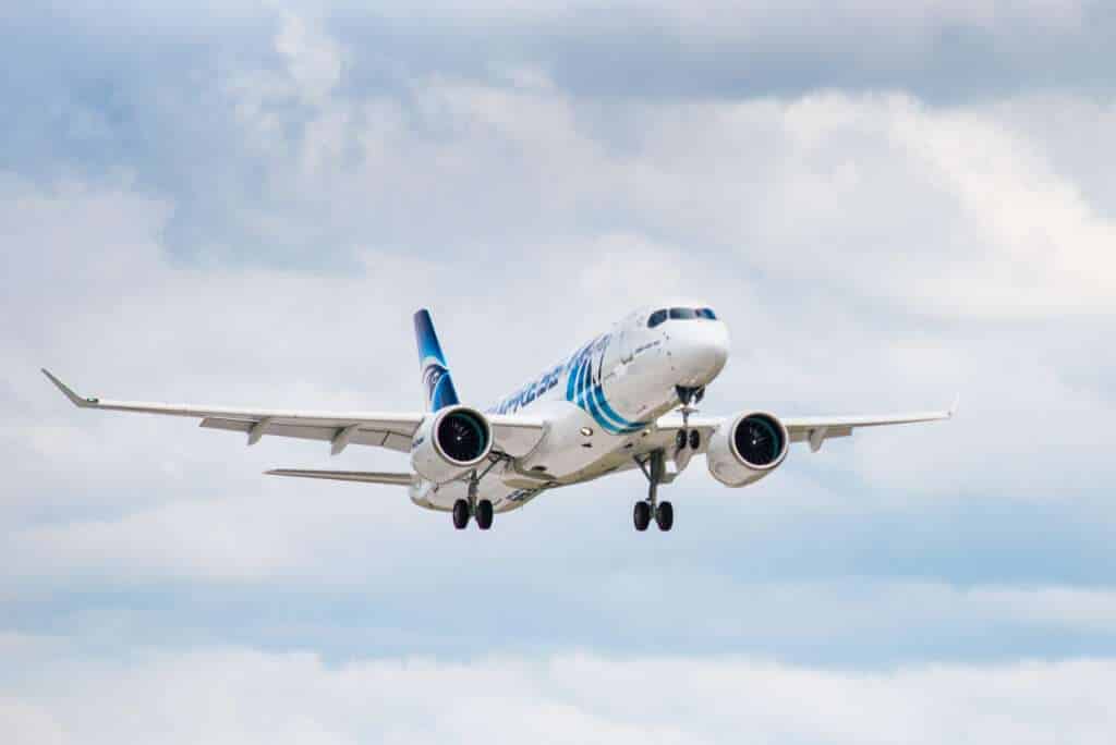 Lessor Azorra Purchases 12 Airbus A220-300s from EgyptAir