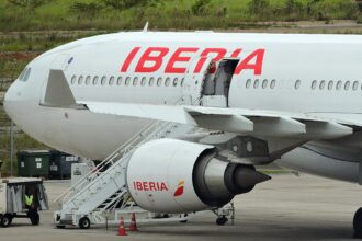 Iberia Flight to Miami Returns to Madrid with Hydraulic Problem