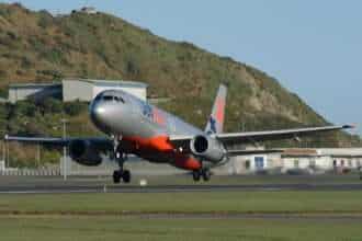 Jetstar A320 Departing