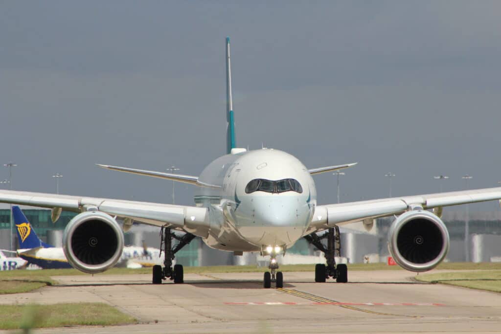 Cathay Pacific Is Back: Airline Returns to Profitability
