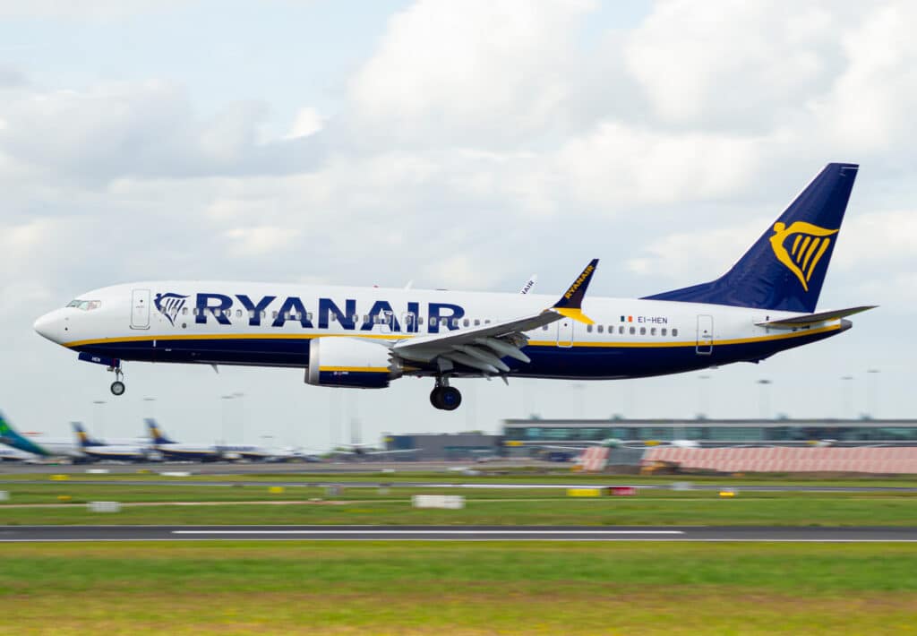 Boeing Spanners Found in Ryanair 737 MAXs?