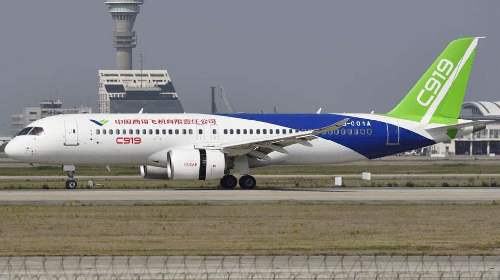 A COMAC C919 on the taxiway.