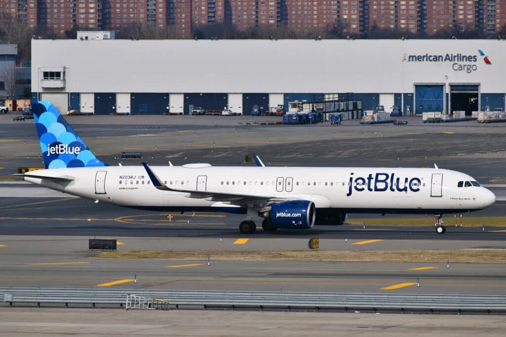 JetBlue Launches Dublin Flights from New York & Boston