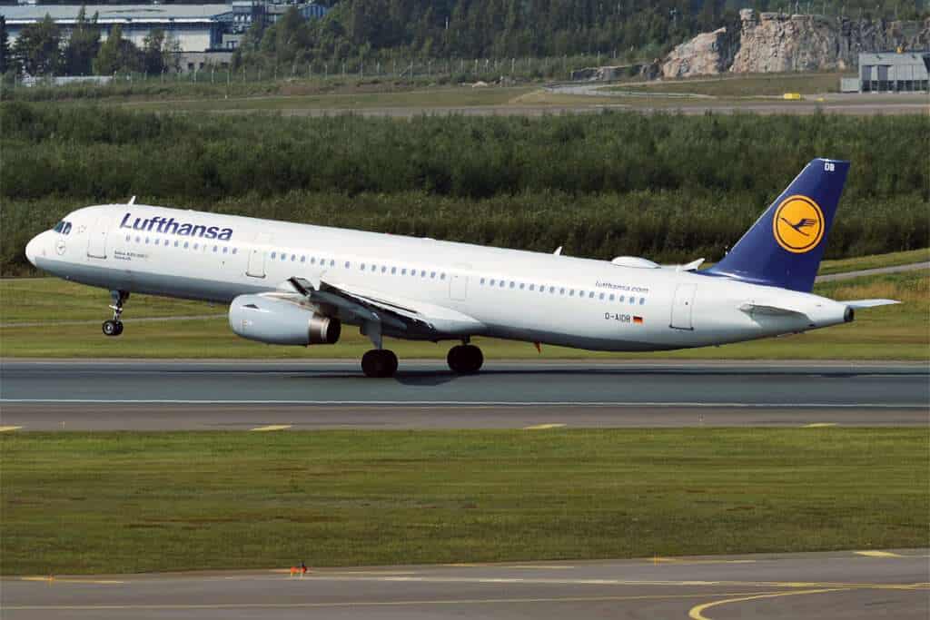 Lufthansa A321 Frankfurt-Barcelona: Fumes in Cockpit