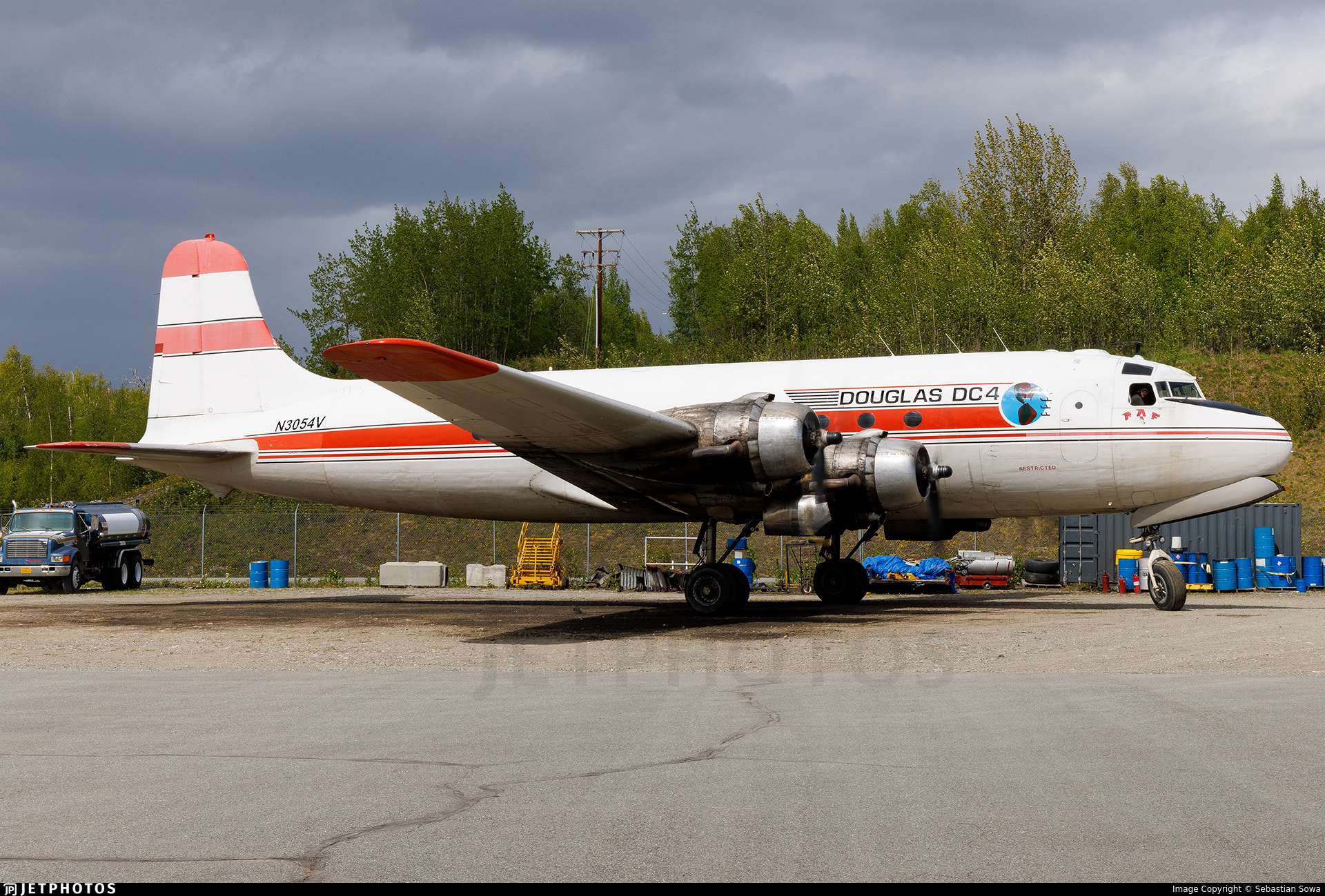 Alaska Air Fuel Douglas DC-4 Crashes in Fairbanks - AviationSource 