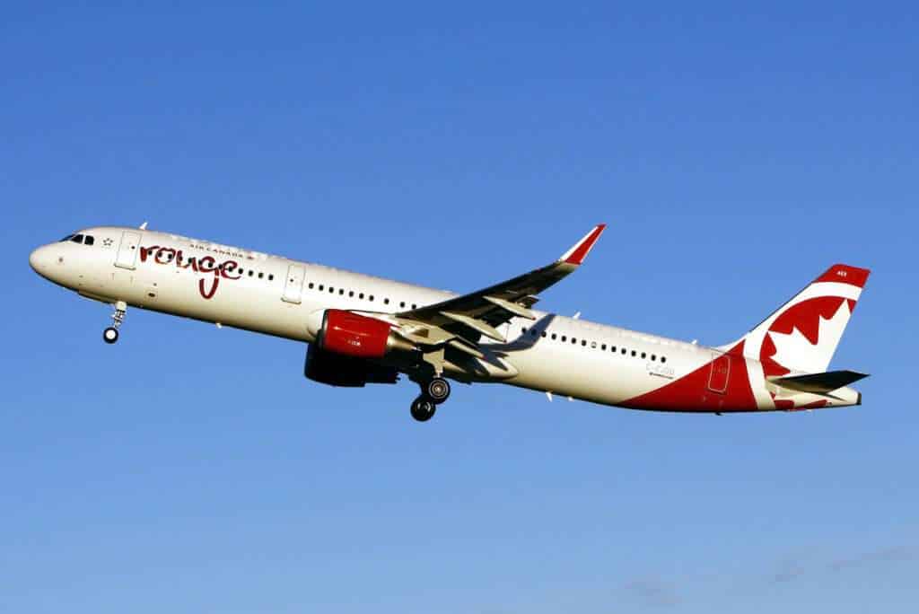 It has emerged that over 10 days ago, an Air Canada Rouge flight from Montreal to Varadero declared an emergency amid a hydraulic failure.