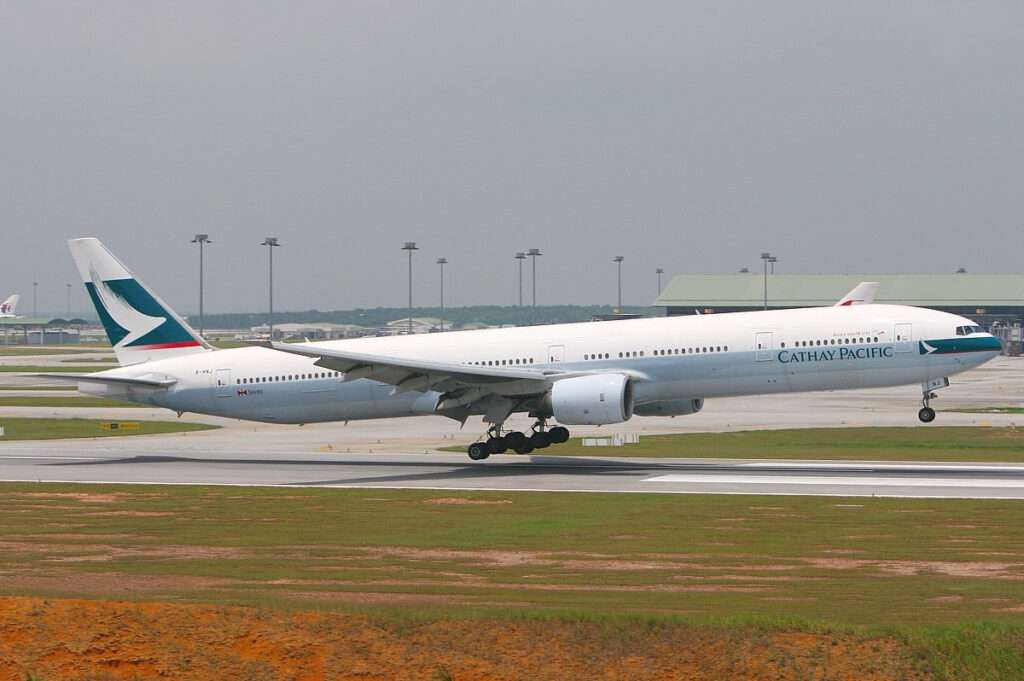 Cathay Pacific 777 Hong Kong-Tokyo Suffers Technical Failure