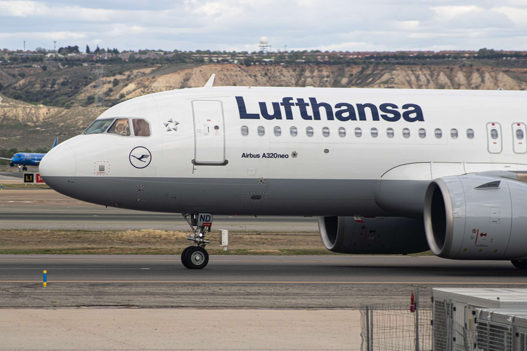 Lufthansa Flight Frankfurt-London Makes Emergency Landing