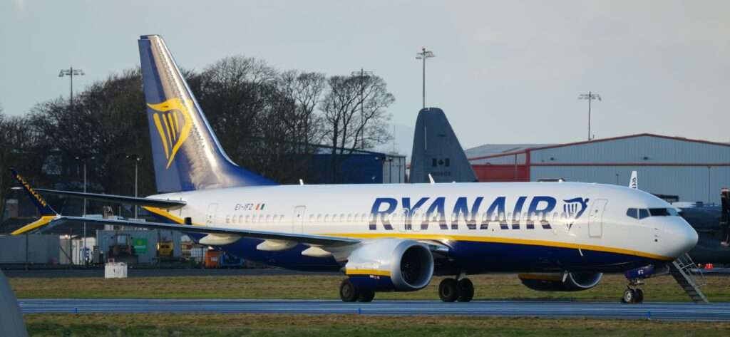 Ryanair Boeing 737 MAX 8 200