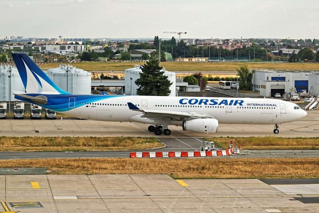 Corsair A330 Fort-de-France to Paris Declares Emergency