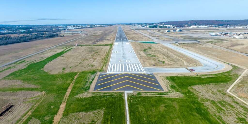 The Fort Smith Regional Airport (FSM) boasts a rich history intertwined with the development of commercial aviation and the growth of Fort Smith, Arkansas.