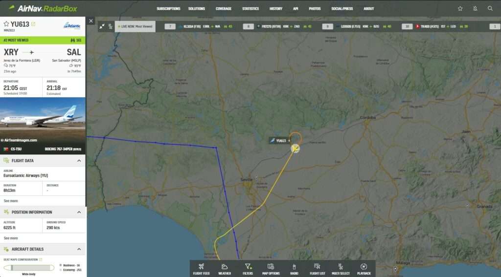 euroAtlantic Airways 767 Jerez-San Salvador Declares Emergency