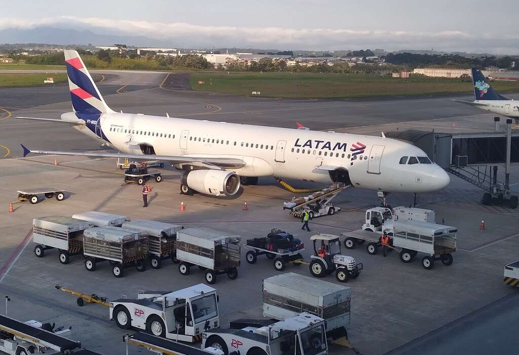 LATAM A321 Returns to São Paulo After Tail Strike