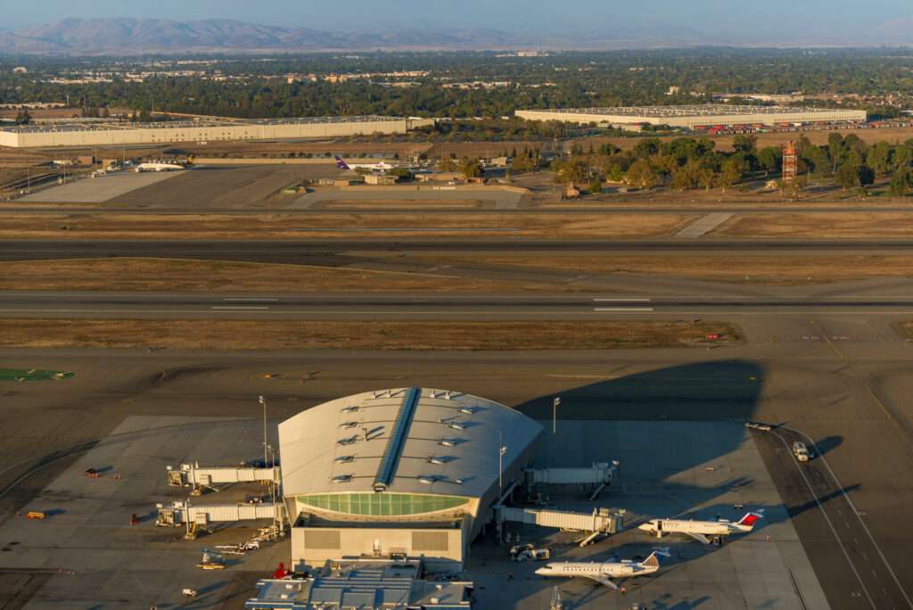 Fresno Yosemite International Airport (FAT), nestled in California's San Joaquin Valley, boasts a rich history intertwined with both military service and commercial aviation. 