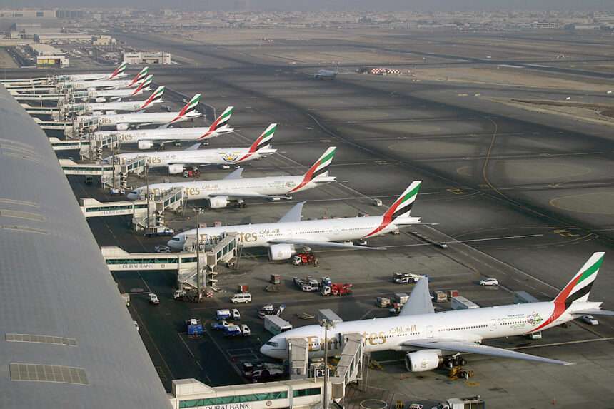 Emirates 777 Dubai