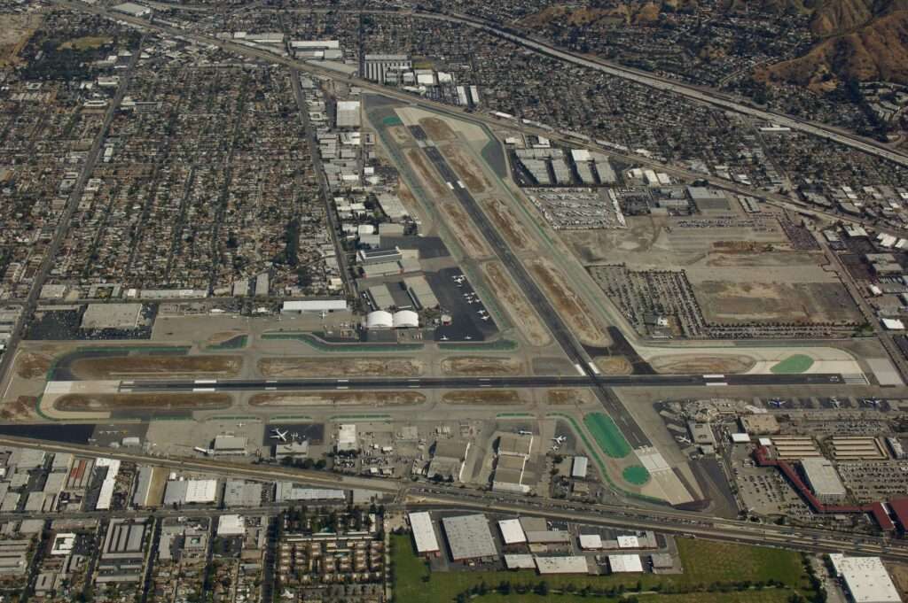 Nestled in the San Fernando Valley, Hollywood Burbank Airport (BUR) boasts a rich history intertwined with the evolution of commercial aviation and the golden age of Hollywood.