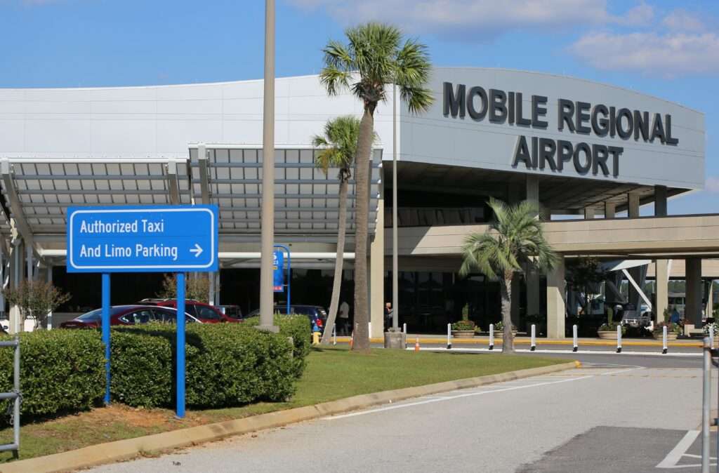 Mobile Regional Airport (MOB), a public/military airport conveniently located west of Mobile, Alabama, boasts a rich history intertwined with the evolution of air travel and the needs of the surrounding region.