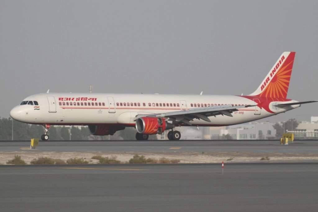 Air India A321 Emergency Landing in New Delhi: Fire Onboard