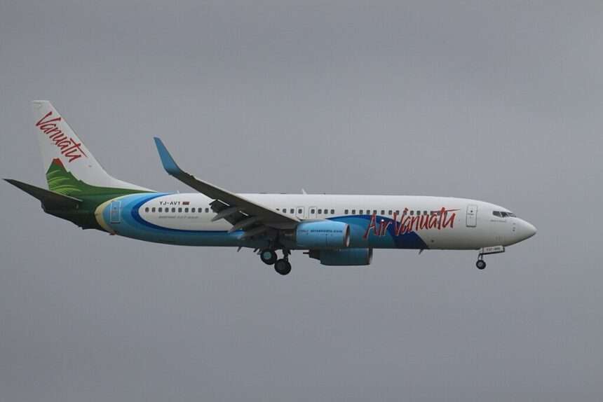An Air Vanuatu 737 approaches to land.