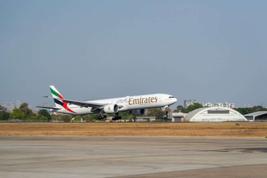An Emirates Boeing 777 touches down in Phnom Penh