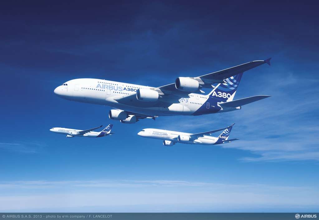 Airbus A380 in flight with A350 and A330.