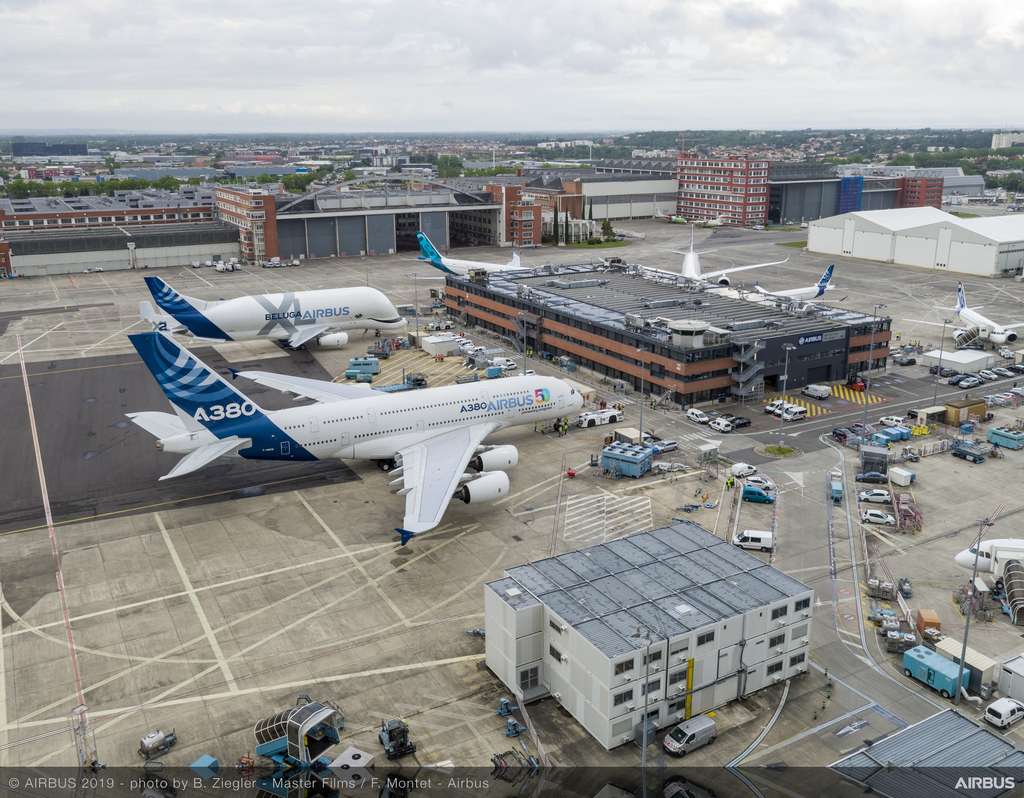 Airbus A380 parked at the factory alongside Beluga