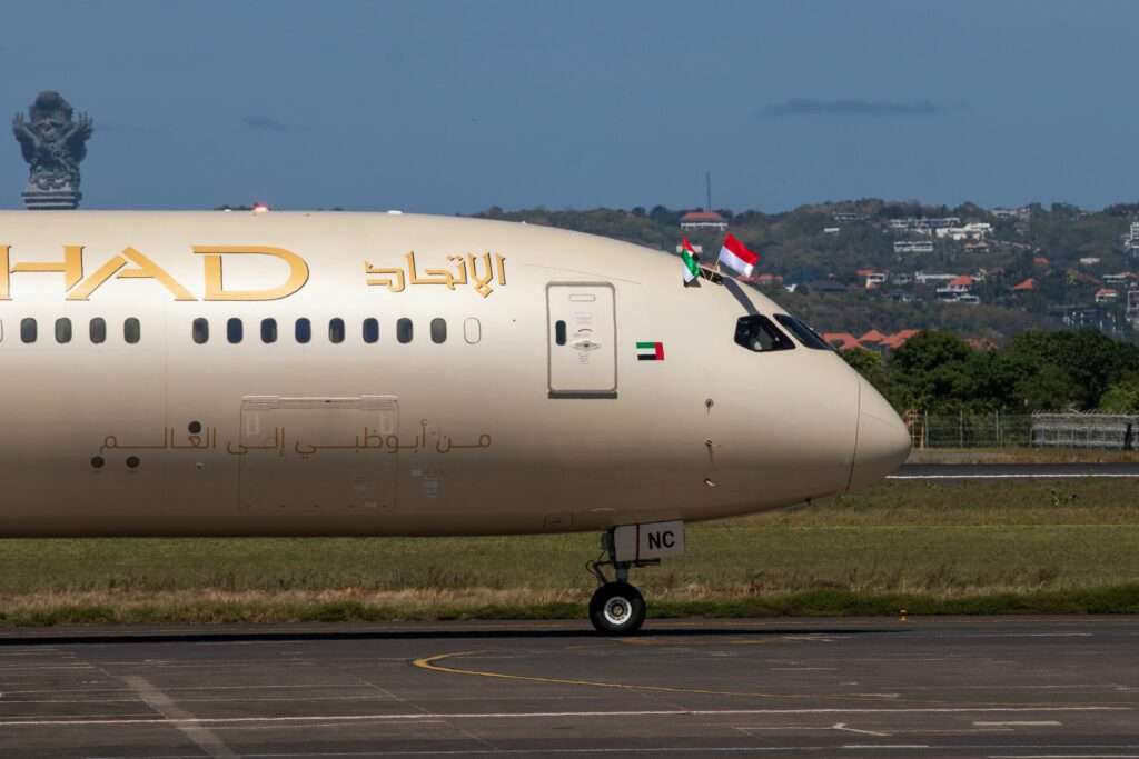 Etihad Airways has this week celebrated the launch of new flights between Abu Dhabi and Denpasar in Bali.
