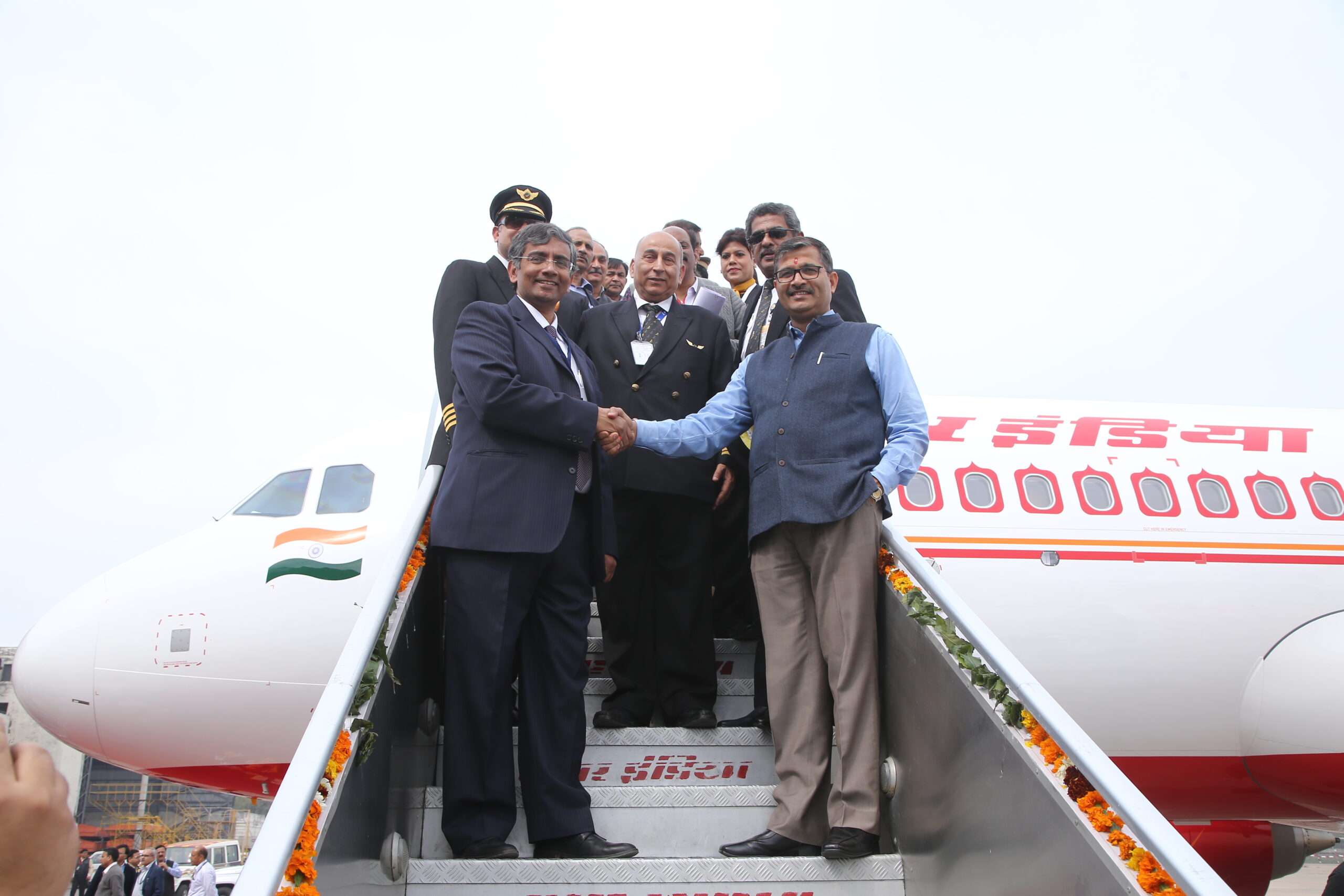 This week has seen Air India unveil it's new cabins for Economy, Premium Economy & Business Class on it's Airbus A320neo aircraft.