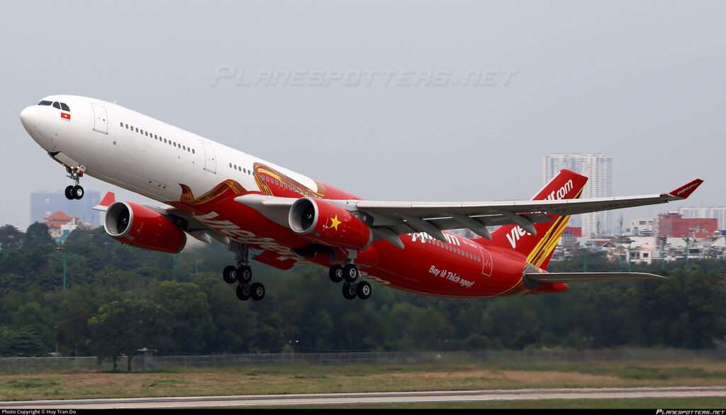 Earlier this week, Melbourne Airport celebrated the launch of new flights from Hanoi with Vietjet.