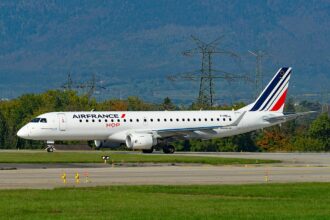 And Air France Embraer 190 on the taxiway.