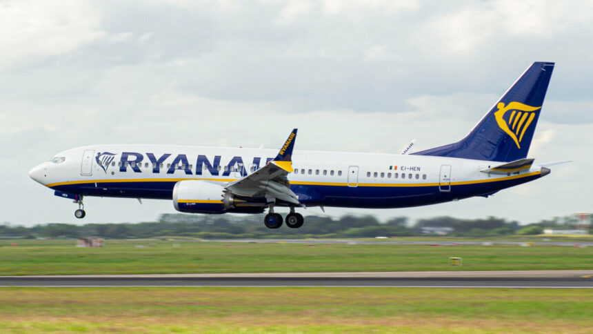 A Ryanair 737 touches down.