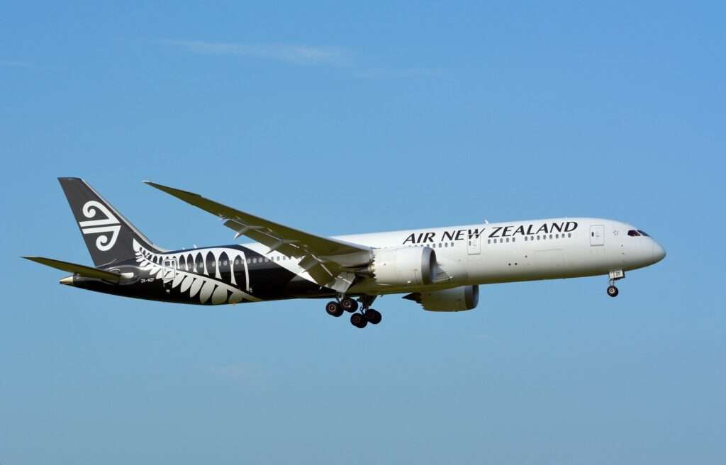 The Air New Zealand Boeing 787 that ended up flying the Auckland-Auckland nine hour flight due to engine trouble enroute to Shanghai. 