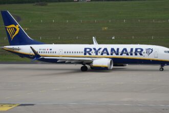 In the last few minutes, Ryanair flight FR1746 between Bergamo and Knock has declared an emergency near Cardiff.